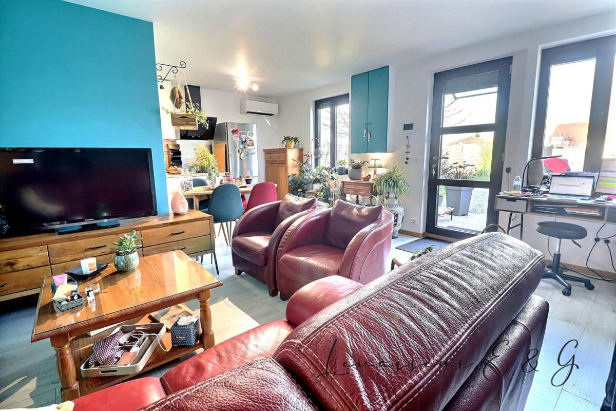 MOUY 60250 - Maison entièrement rénovée 3 chambres, accès véhicule, jardin , DPE A