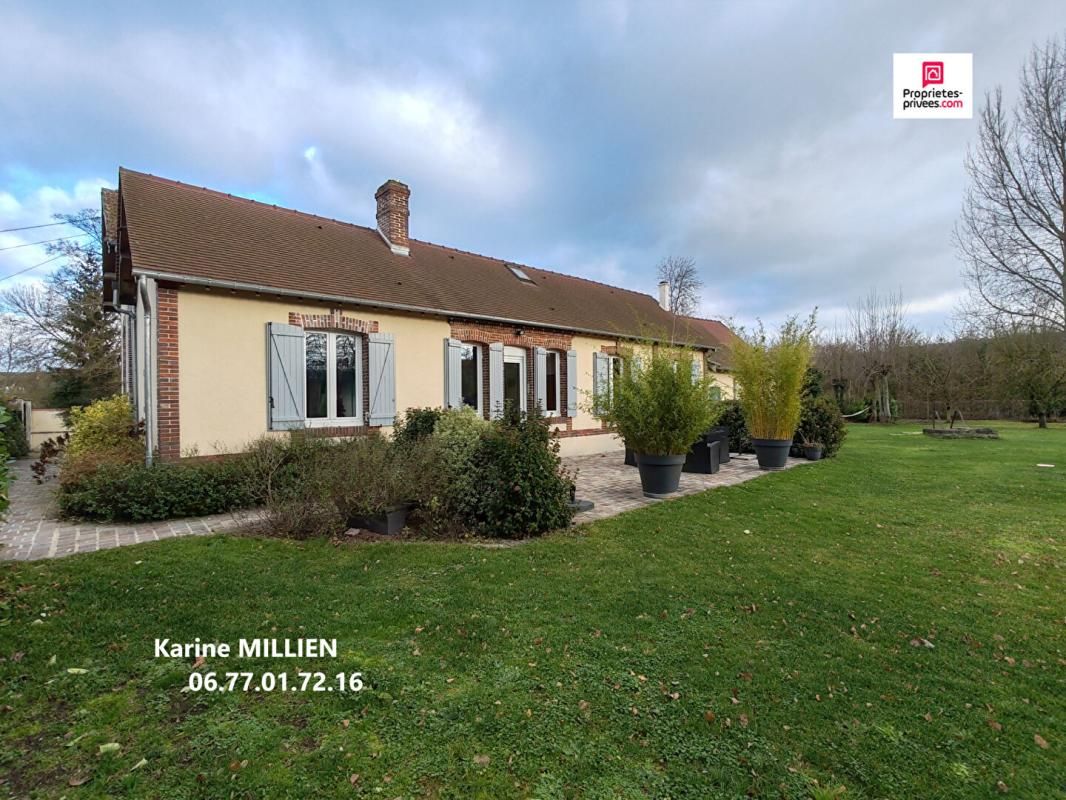 MUZY 27650 Maison individuelle de type longère - 1 étage - 4 chambres - Grand garage - Terrain - 337000 HAI