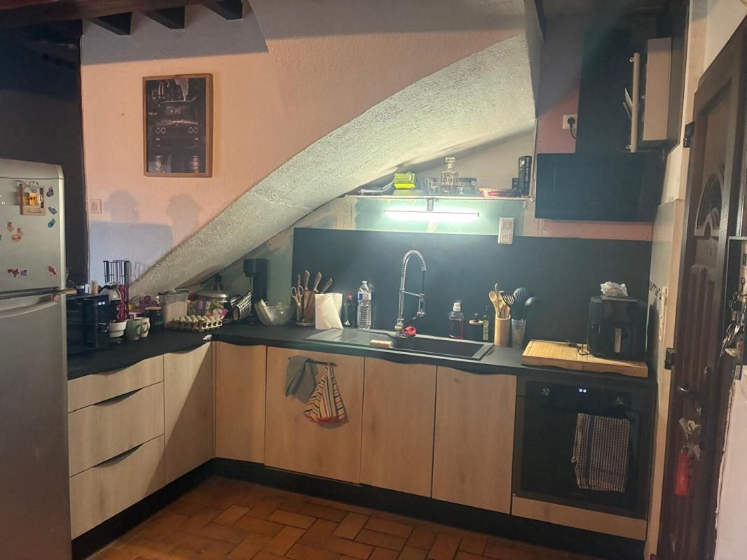 GRAVIGNY - 27930 - APPARTEMENT EN TRIPLEX - RÉSIDENCE SÉCURISÉE - 66 M2 - 140 000 HAI