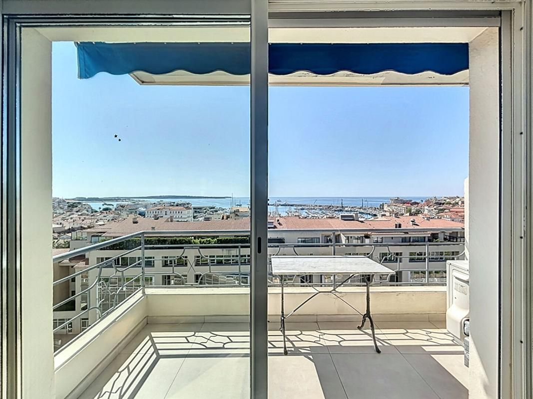 Appartement vue mer Cannes 3 pièces
