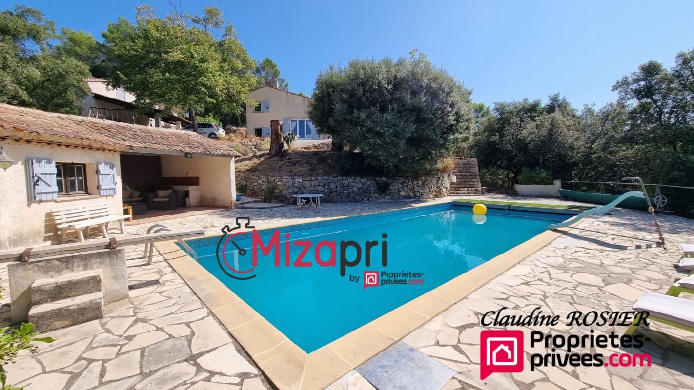 VENTE AUX ENCHERES Pignans maison 10 pièce(s) 225 m2 + 233 m² annexe piscine