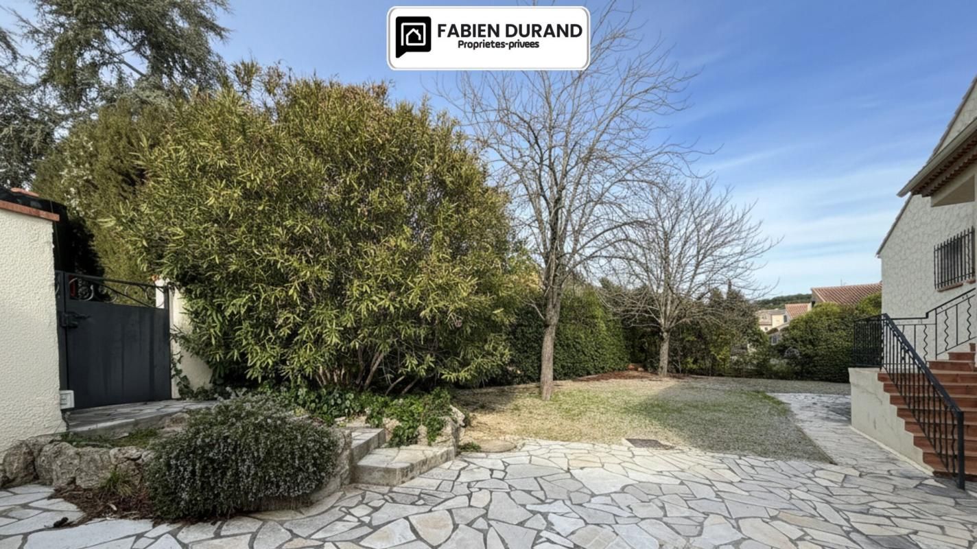 Villa familiale 148 m² + Annexes