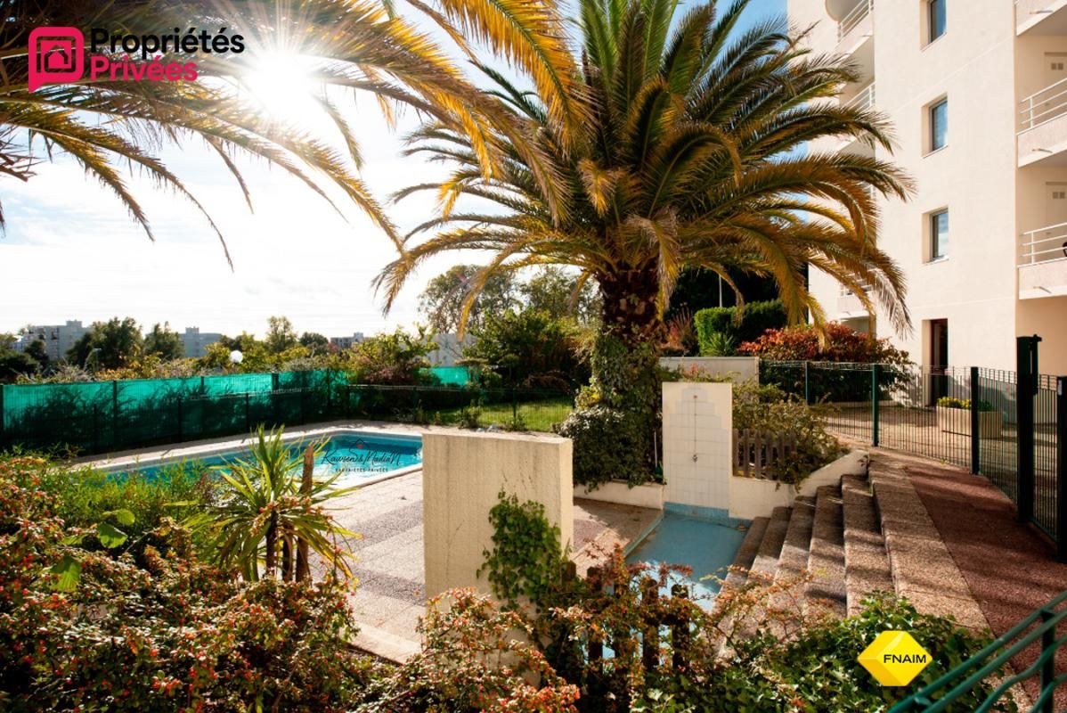 Studio meublé dans RESIDENCE avec PISCINE