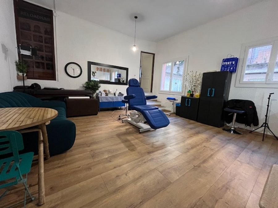 Magnifique appartement T2 de 45 m² loué 650 charges comprises en rez-de-chaussée en centre ville