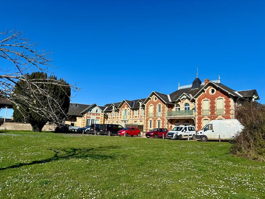 Immeuble de rapport 700 m² 10 logements + potentiel Marzy