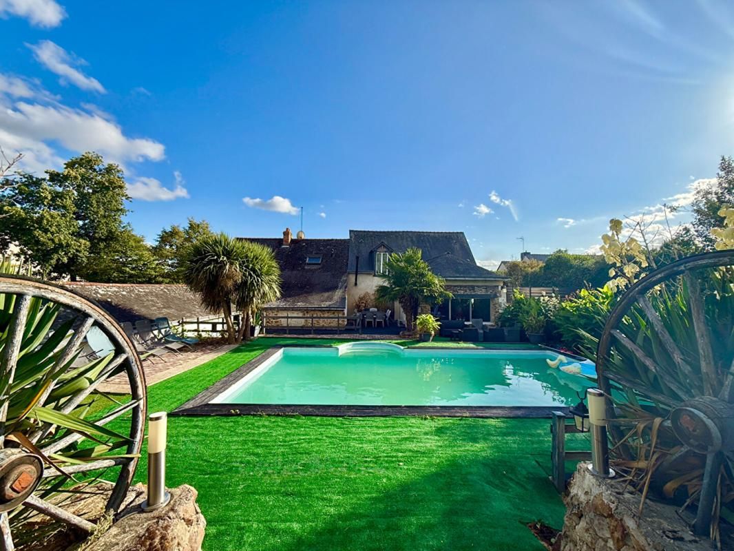 Maison Champigne 11 pièces 260 m2