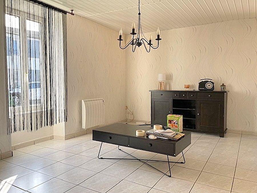 Maison à rénover avec beau potentiel - 105 m² - Proche La Rochelle
