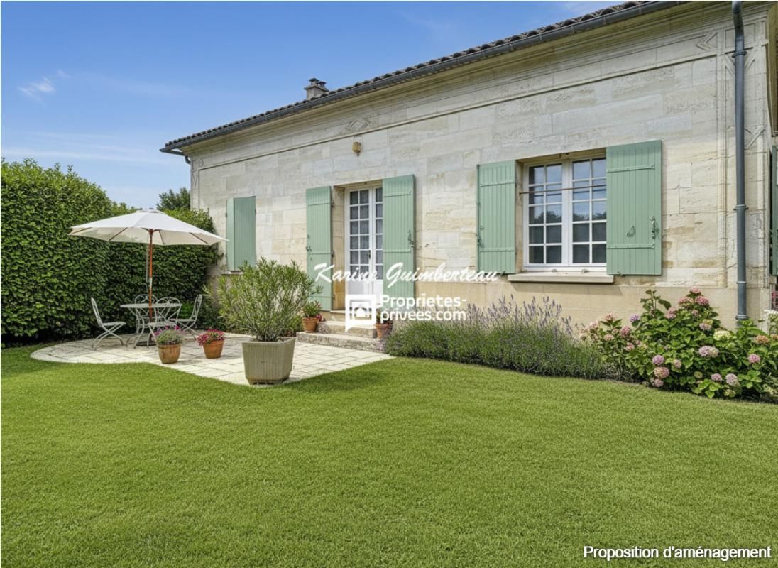 Montagne : Maison en pierre dans un hameau avec VUE