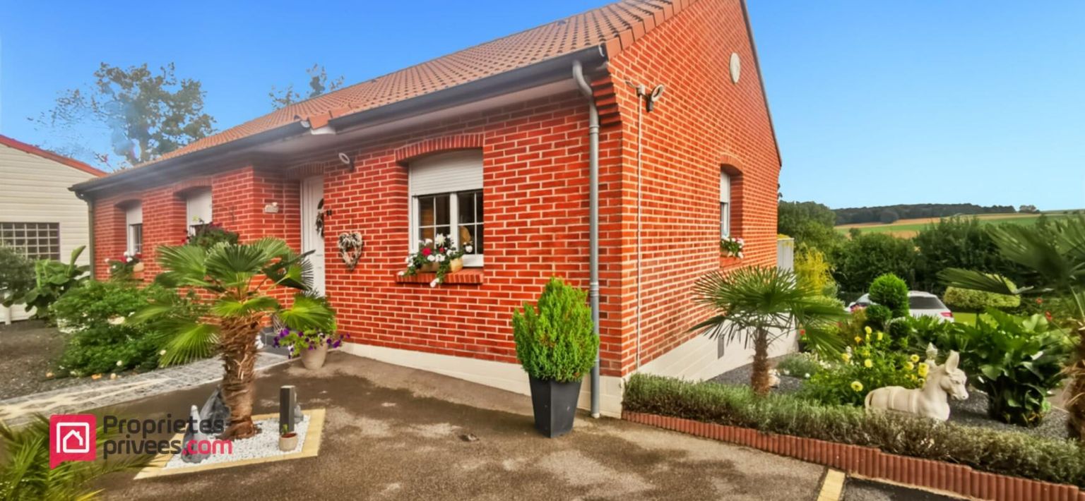 Maison plain pied sur 1229 m² de terrain