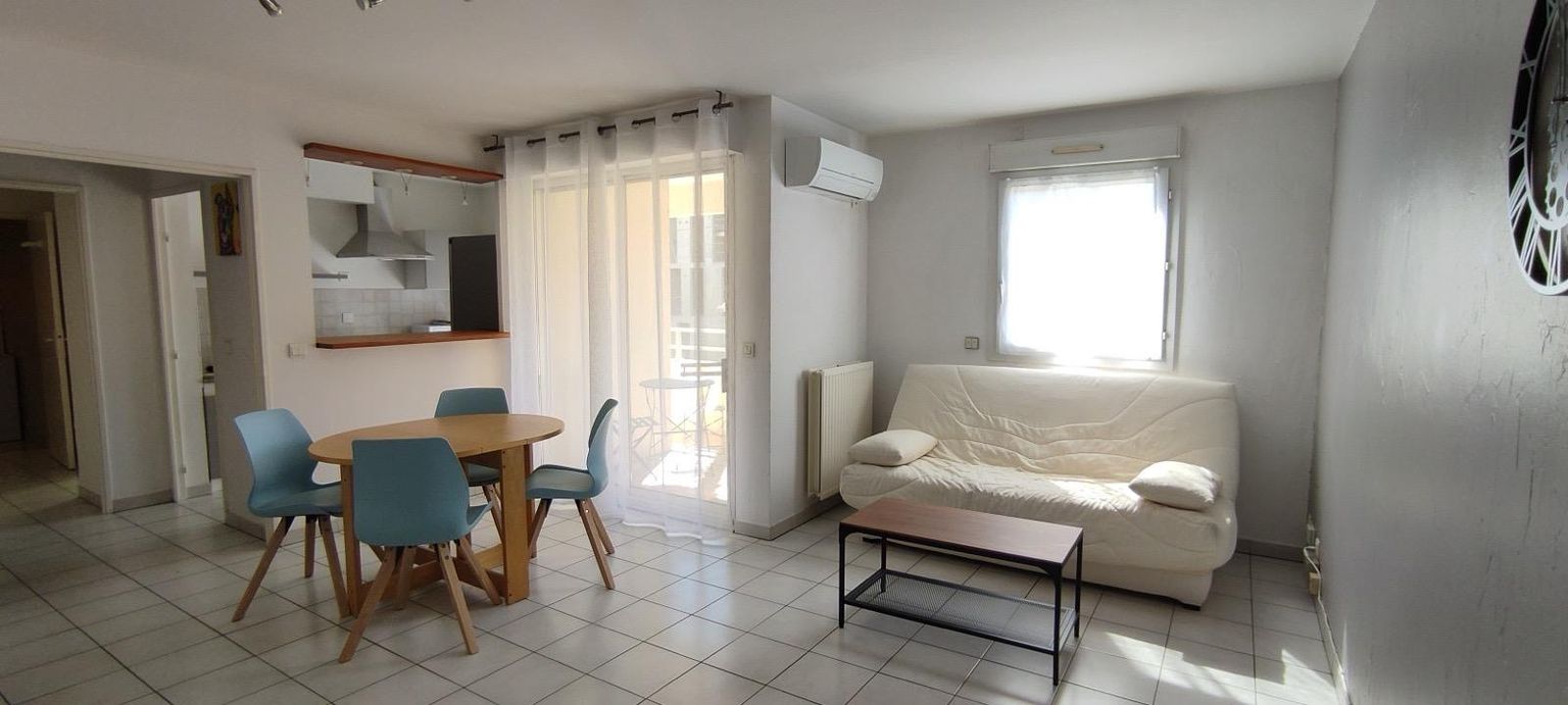 Exclusivité - Montpellier - Voltaire - Grand appartement deux pièces avec terrasse et garage