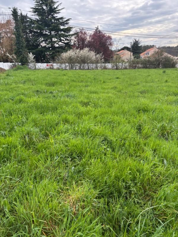 A SAISIR OUDON TERRAIN CONSTRUCTIBLE