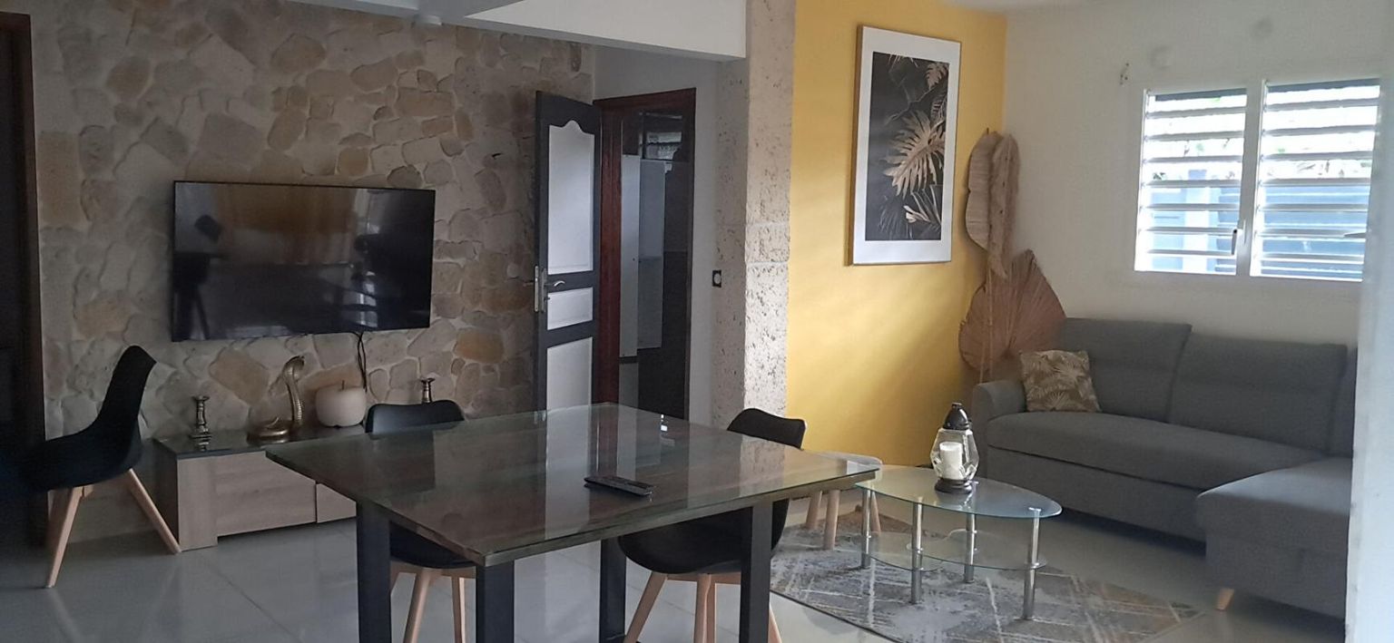 Appartement T4 meublé de standing ? 3 chambres ? 1650 / mois