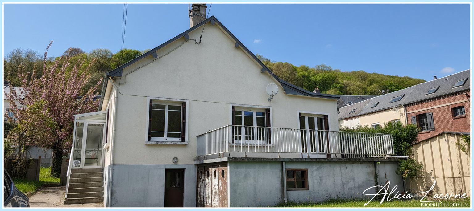 Maison à rénover - 72m² + combles - terrain 850m² - 2 garages