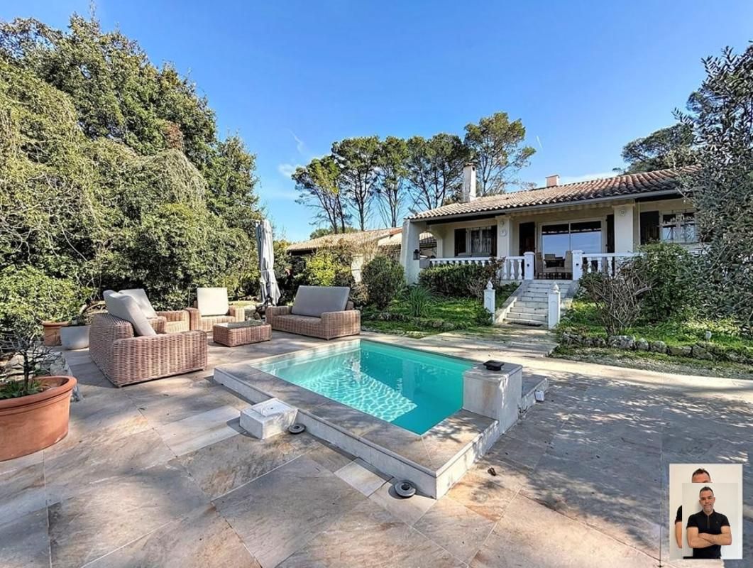 Maison Carces 5 pièce(s) 205m2