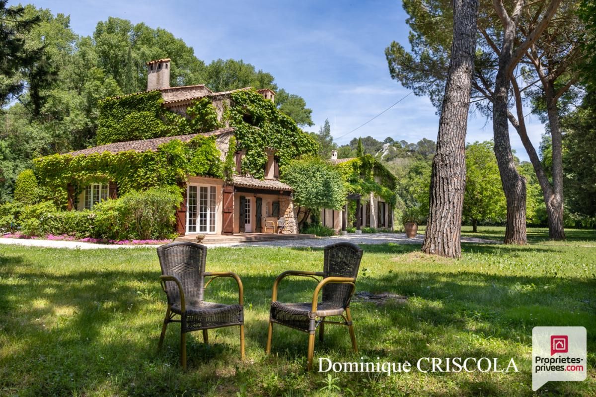 Exclusivité : Propriété de caractère à TOURVES