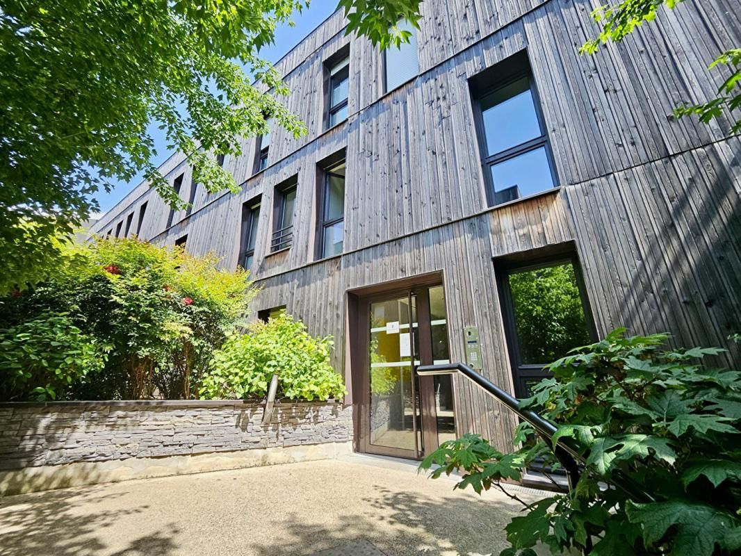 Appartement Montreuil 5 pièce(s) 94.40 m2