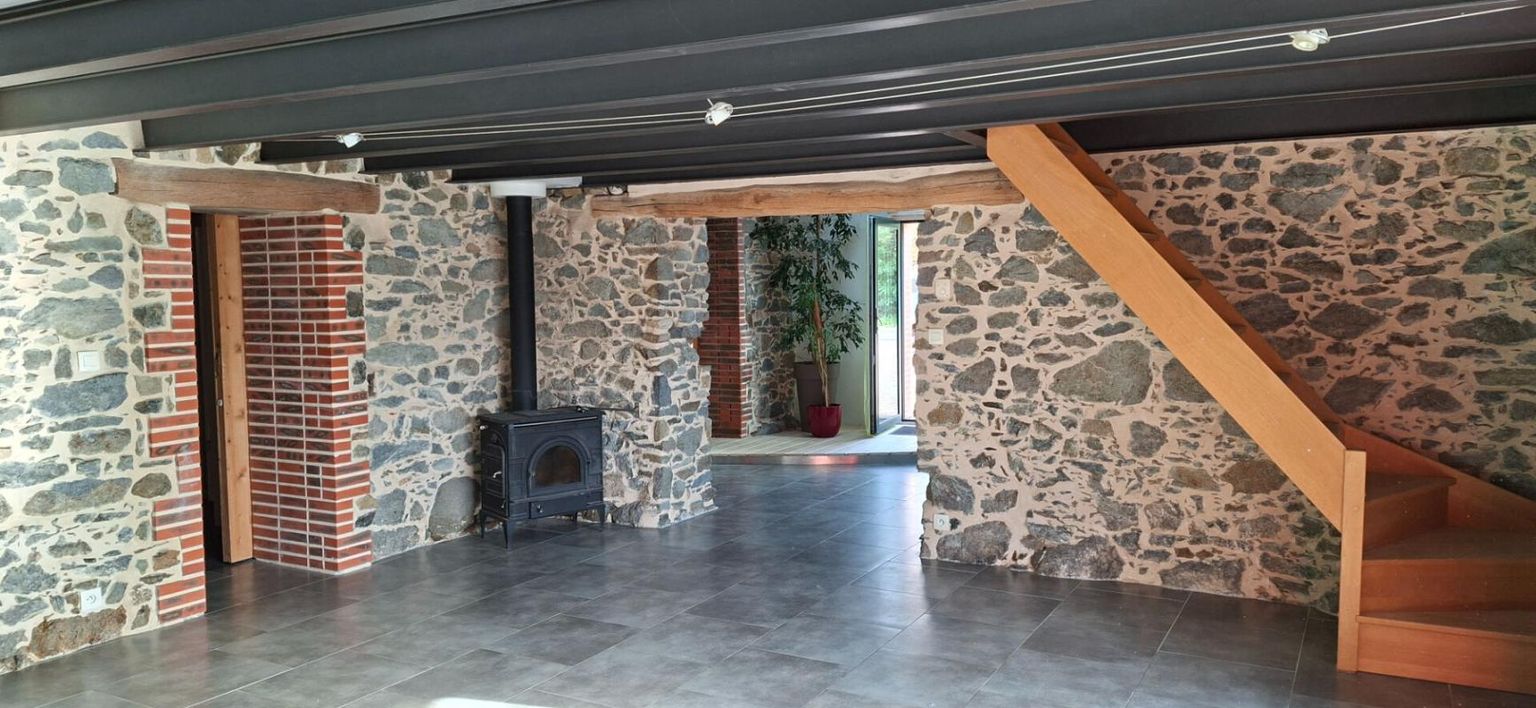 Maison Le Pallet 145.85M². 5 P. 4 Chs