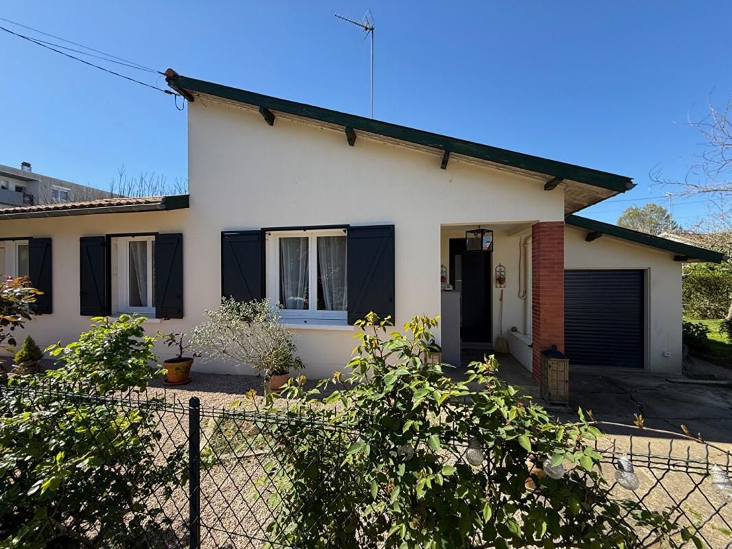 Maison Aire Sur L Adour 4 pièce(s) 80 m2