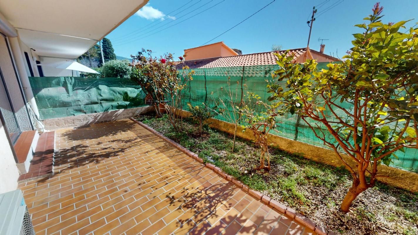 T4 entièrement rénové 2026 , Jardin , Garage , Résidence sécurisée, Toulon Ouest Valbertrand