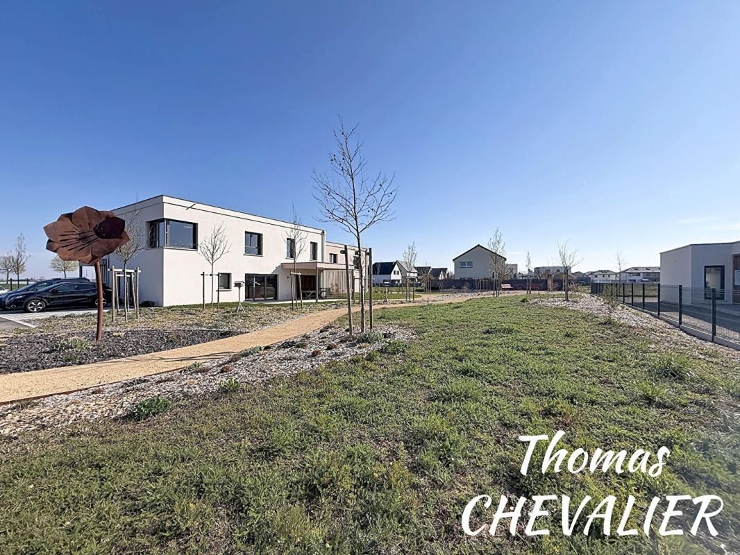 Location Bureaux NEUFS 107 m² Zone artisanale à NIEDERENTZEN Proche Colmar, Mulhouse, Ensisheim