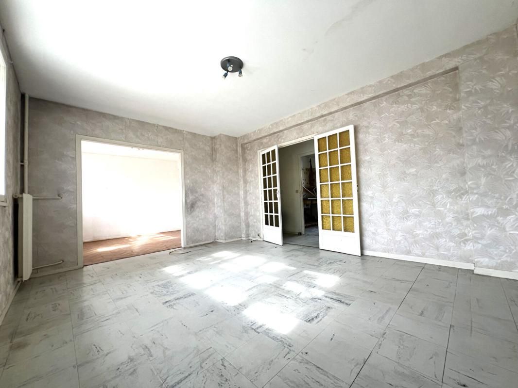 Appartement aux clayes-sous-Bois - 4 pièces