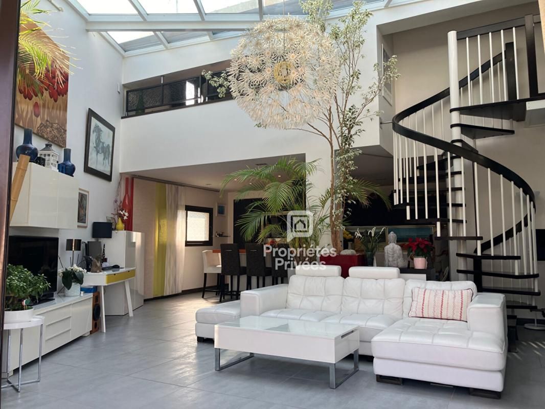 Maison d'habitation ESPRIT LOFT !