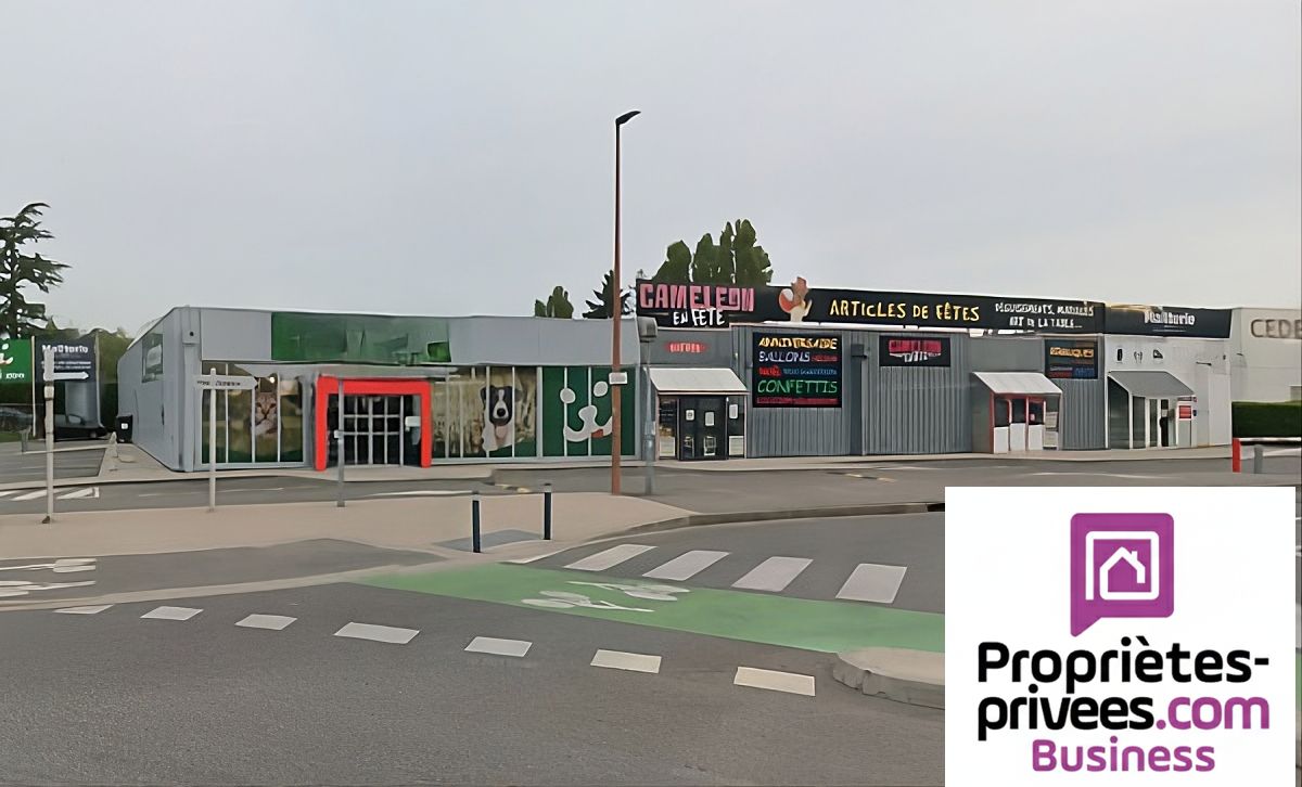 LOCAL COMMERCIAL 226 m² , GRAMONT / AUCHAN BALMA