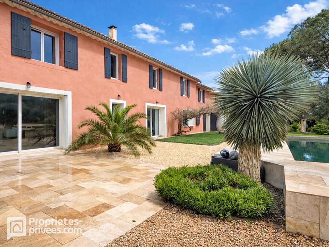 Rare Mas ancien entièrement rénové, 8 pièces, 308 m², ORANGE SUD