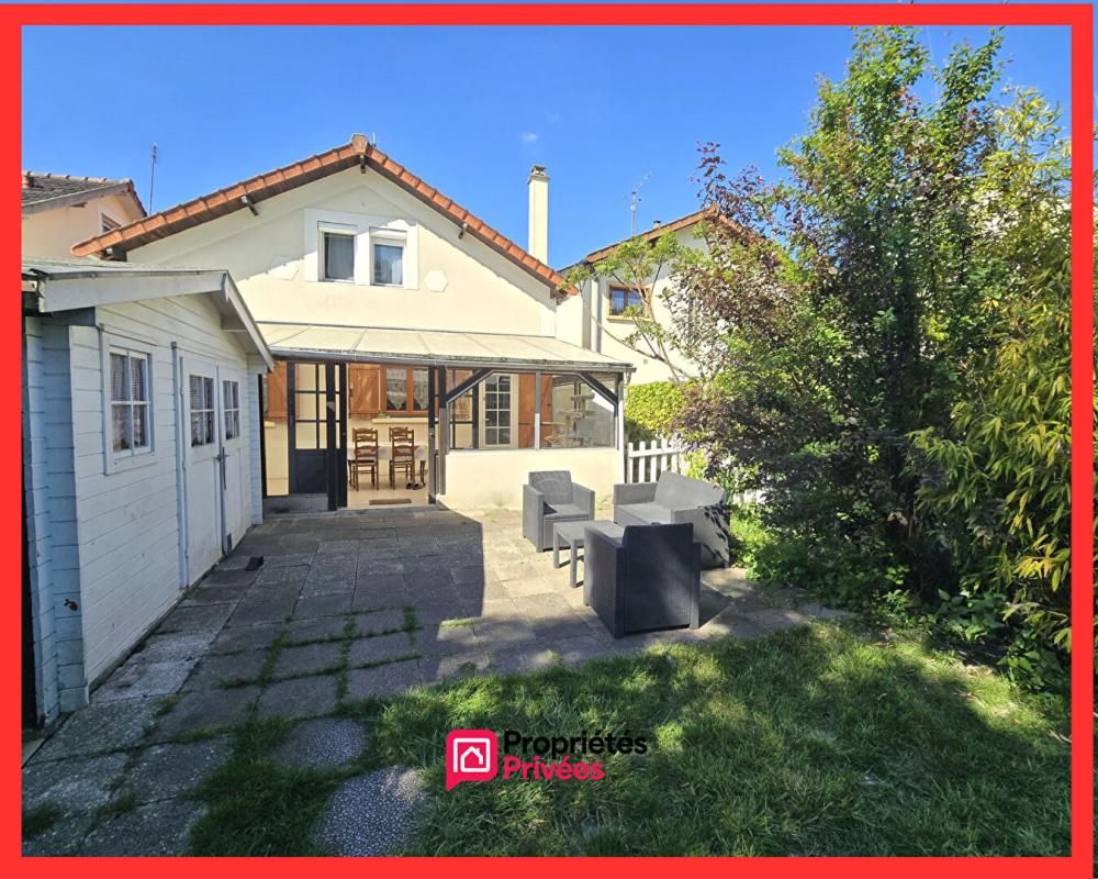 93270 SEVRAN - Secteur FREINVILLE -Maison 6 pièces 127.50 m² - 4 chambres - 1Bureau - Jardin