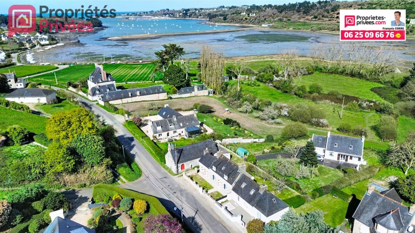 Ensemble de 2 maisons Plouezoc'h, bord de mer littoral