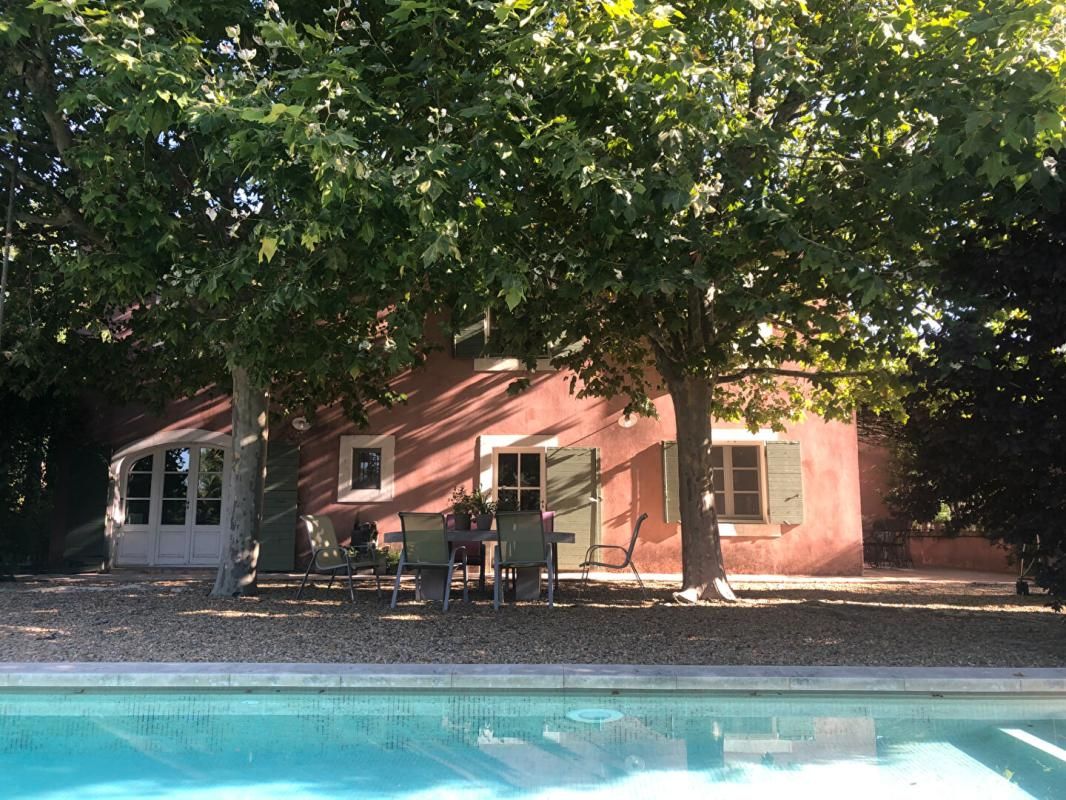 Bastide d'exception aux portes d'Uzès