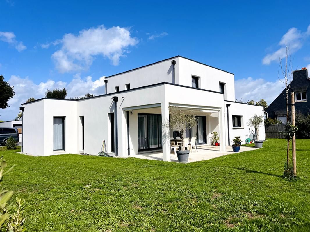 BELLE CONTEMPORAINE AU CALME 155 m2- 4 chambres- Garage