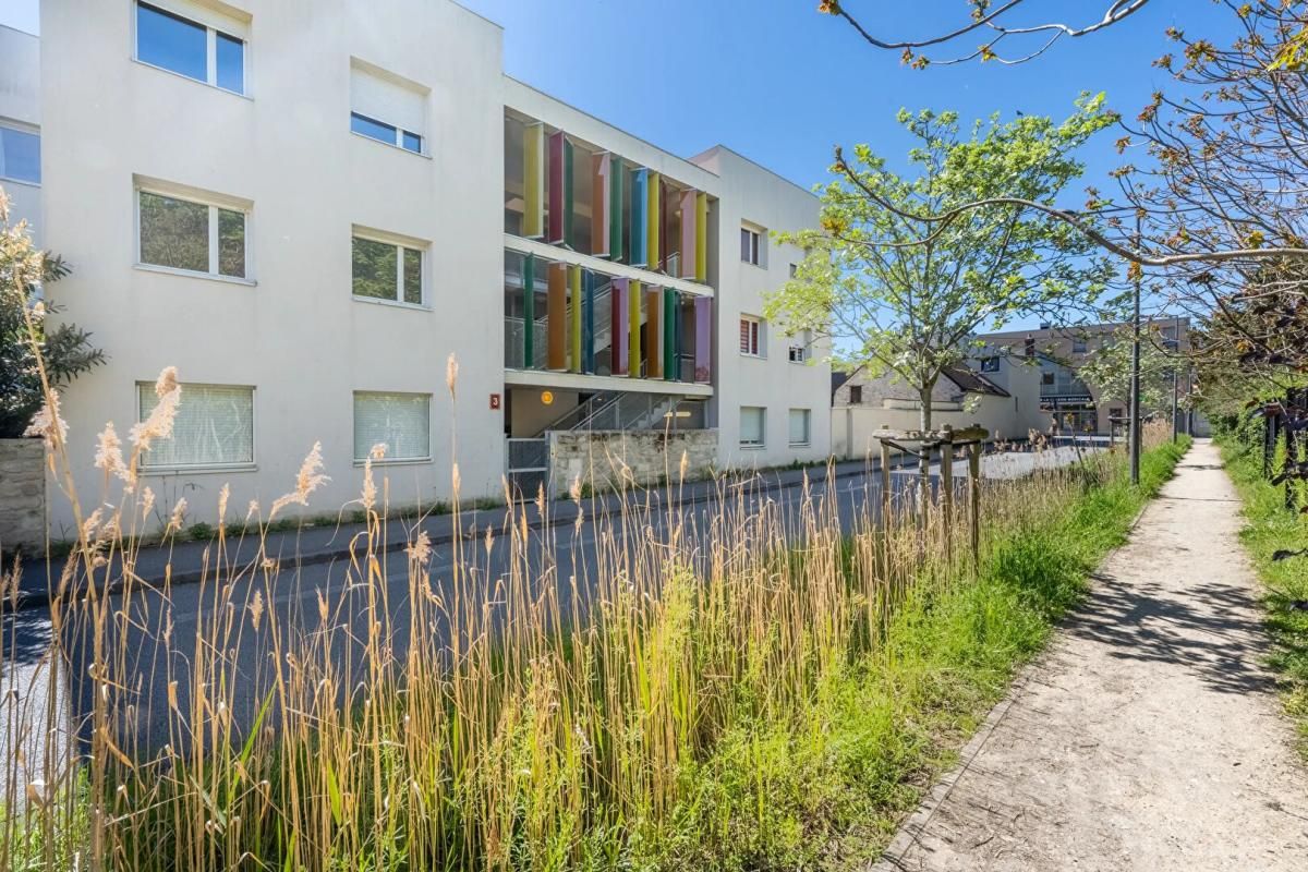 78130 LES MUREAUX , Appartement 2 pièce(s) , Balcon, stationnement, Centre, 41,28m2