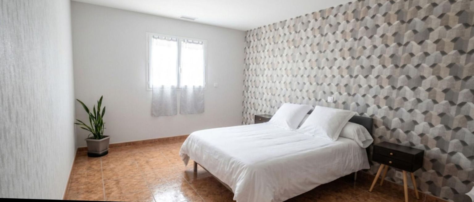 Lézignan Corbieres jolie villa spacieuse et économique