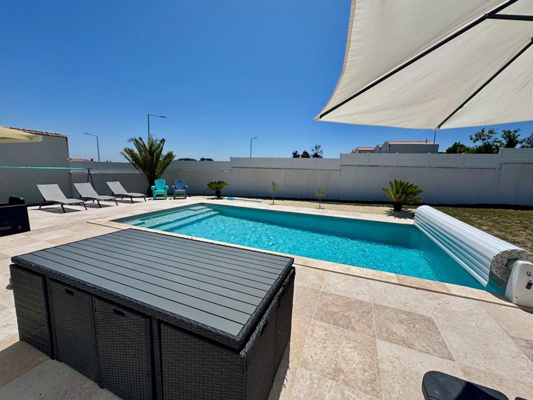 Maison Vaux Sur Mer plain pied 100 m2 avec piscine