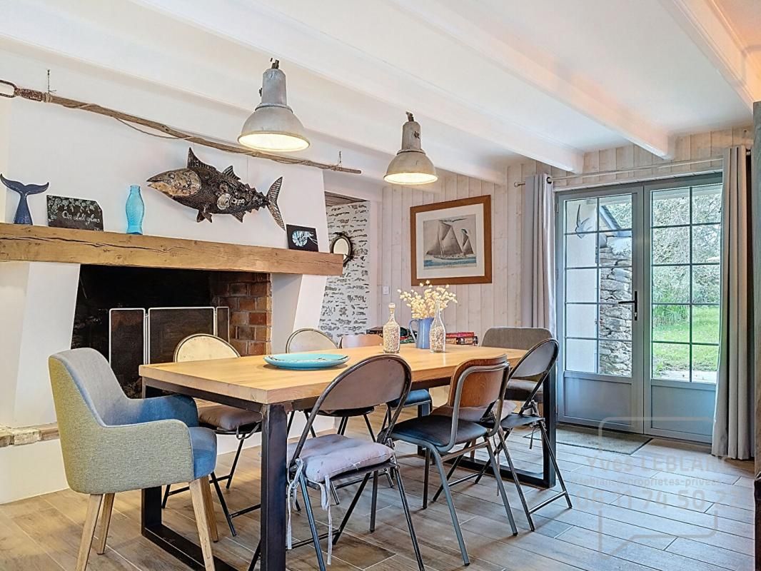 Maison Groix 10 pièce(s) 101 m2