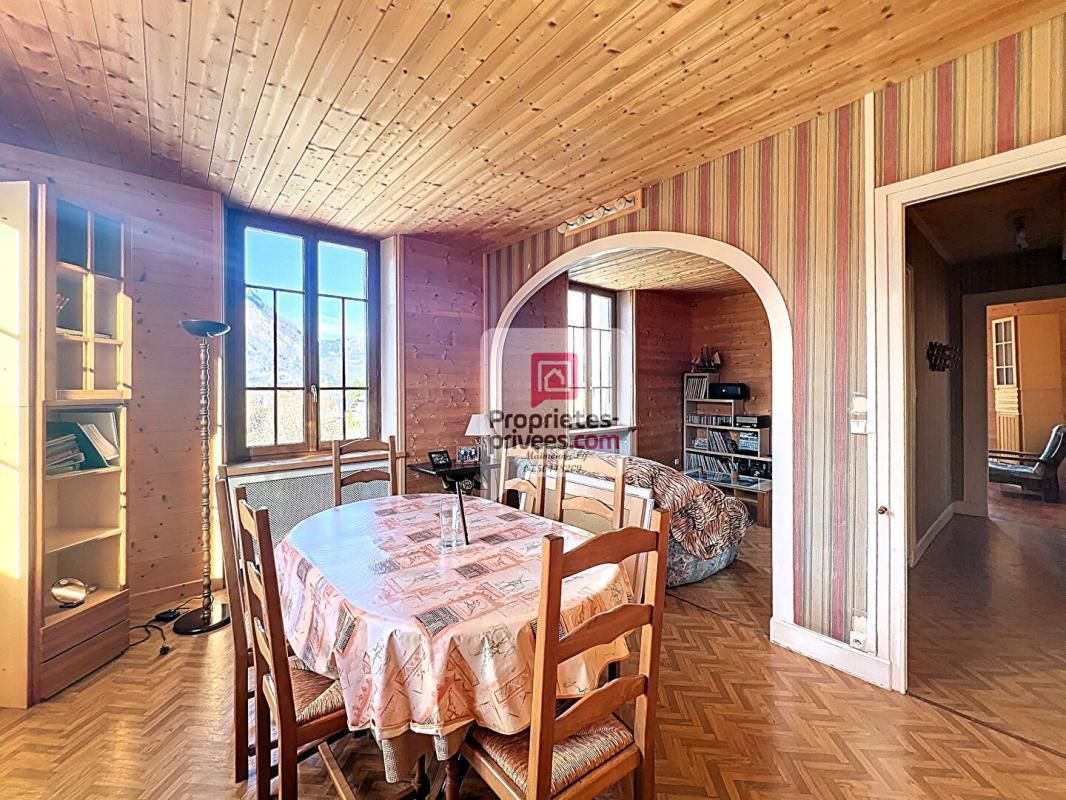 Appartement Ugine 2 pièces 58 m2