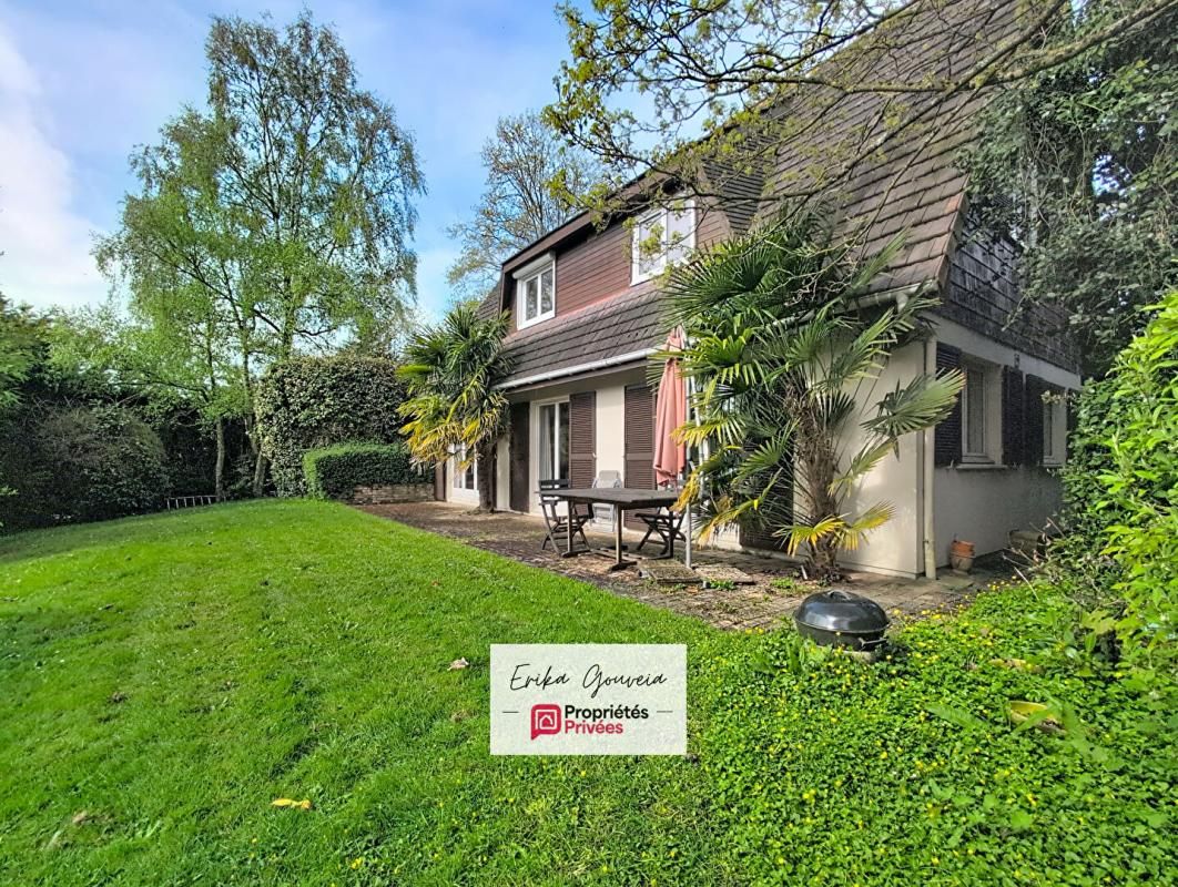 EXCLUSIVITE : 146 m² 6 pièces Maison familiale avec jardin sans vis-à-vis et sous-sol complet
