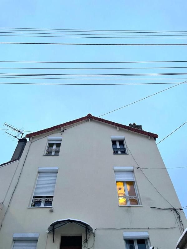 94190 - VILLENEUVE- SAINT-GEORGES - 1 Lot 32M2 - Appartements R+1 loué