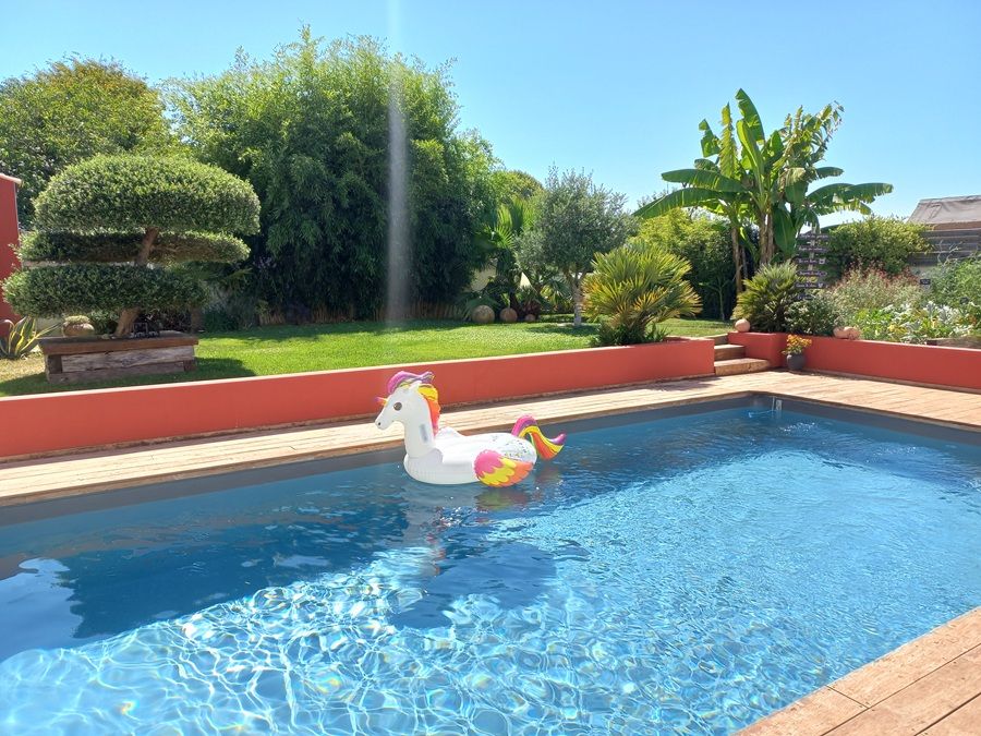 Villa contemporaine 150 m² -Prestations haut de gamme - 4 chambres - Piscine