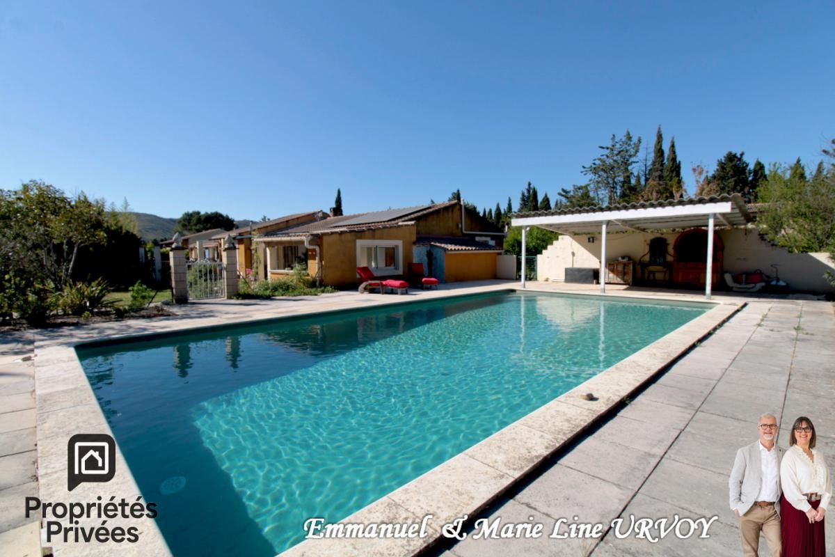 Proche Saint Rémy de Provence - Maison de plainpied (165 m²) avec piscine sur terrain de plus de 4000 m²