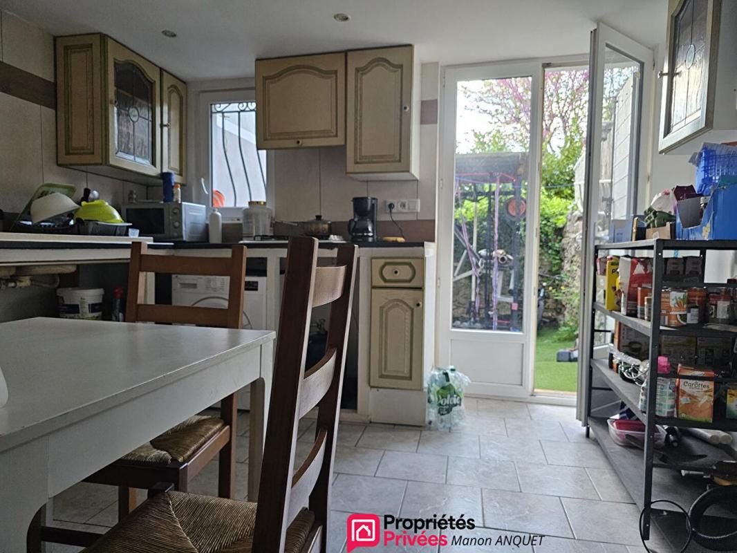 Appartement 1 pièce, La Roquebrussanne