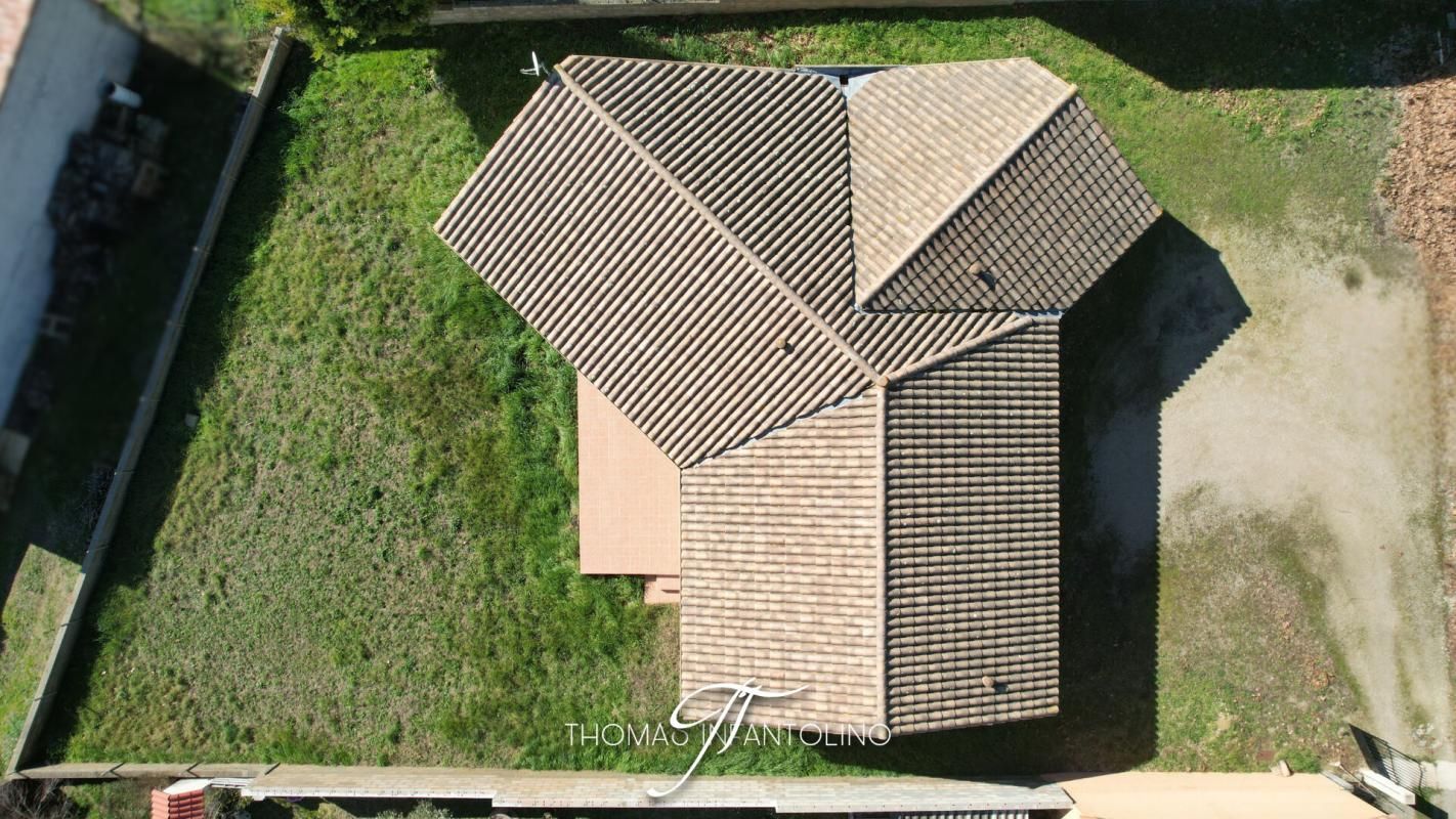 EN EXCLUSIVITE - MAISON 4 FACES - 4 CHAMBRES - BUREAU - GARAGE