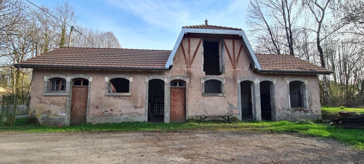 Immeuble professionnel ? Fort potentiel