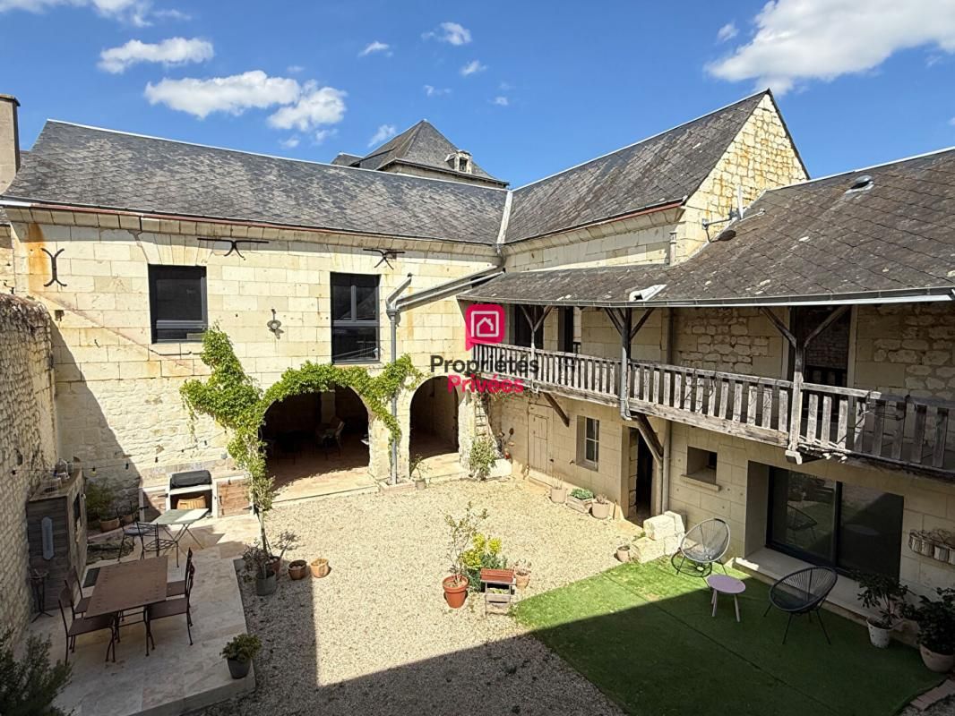 Maison Proche Chinon 5 pièce(s) 172 m2