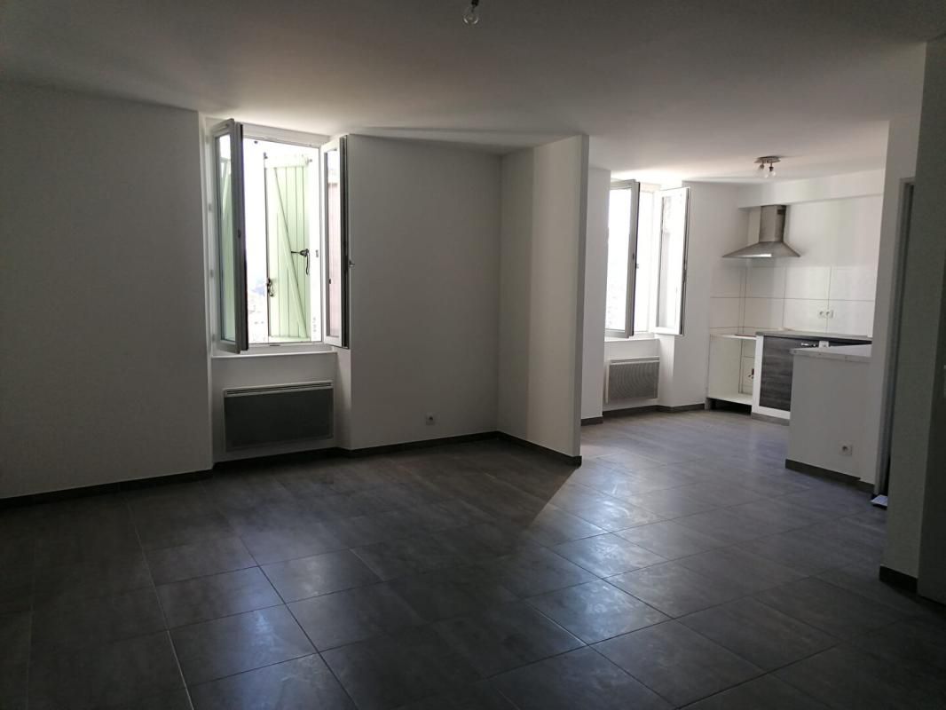 Appartement F3 - Centre de La MOTTE
