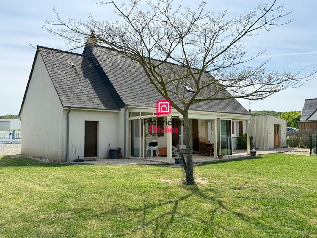 Maison Chinon 5 pièce(s) 140 m2 Terrain 2300m2