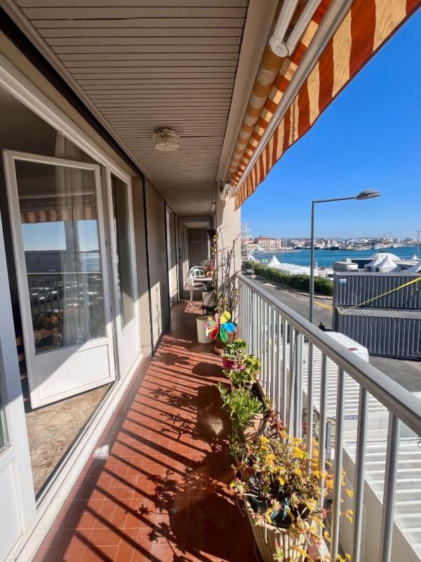 En exclusivité ! Sète dans quartier prisé face à la mer !