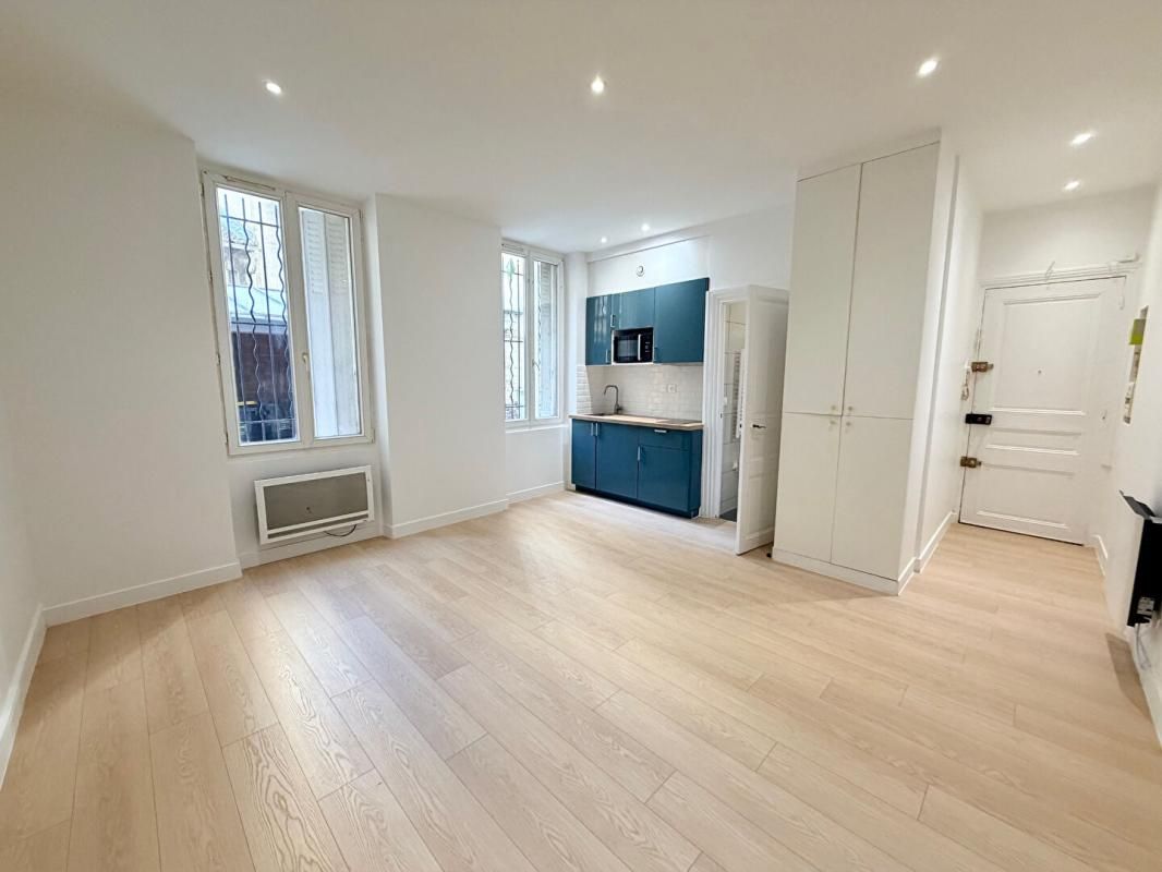 Appartement Saint Denis 1 pièce(s) 24.25 m2