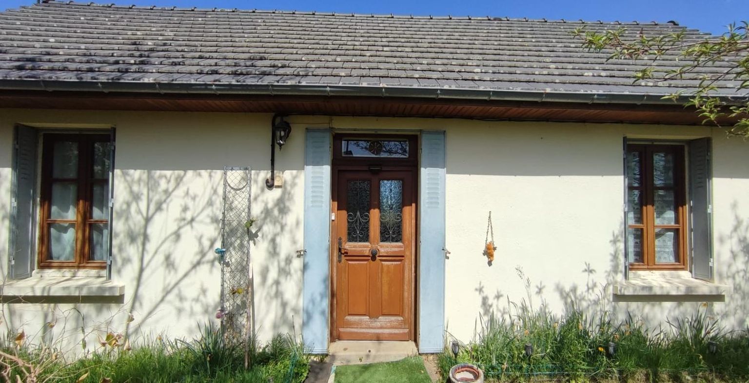 Maison avec terrain commune de Cros 63810